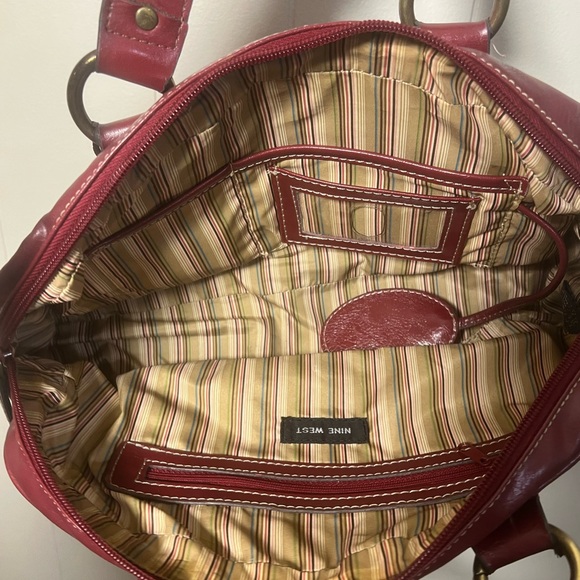 Vintage nine west red purse - Picture 6 of 7